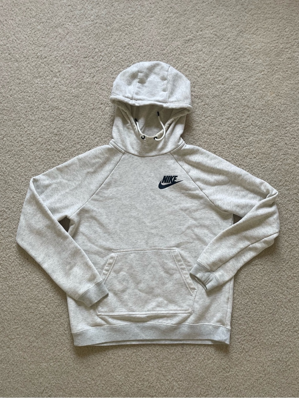 Nike Men's Heather Light Gray Pullover Hoodie with Black Logo